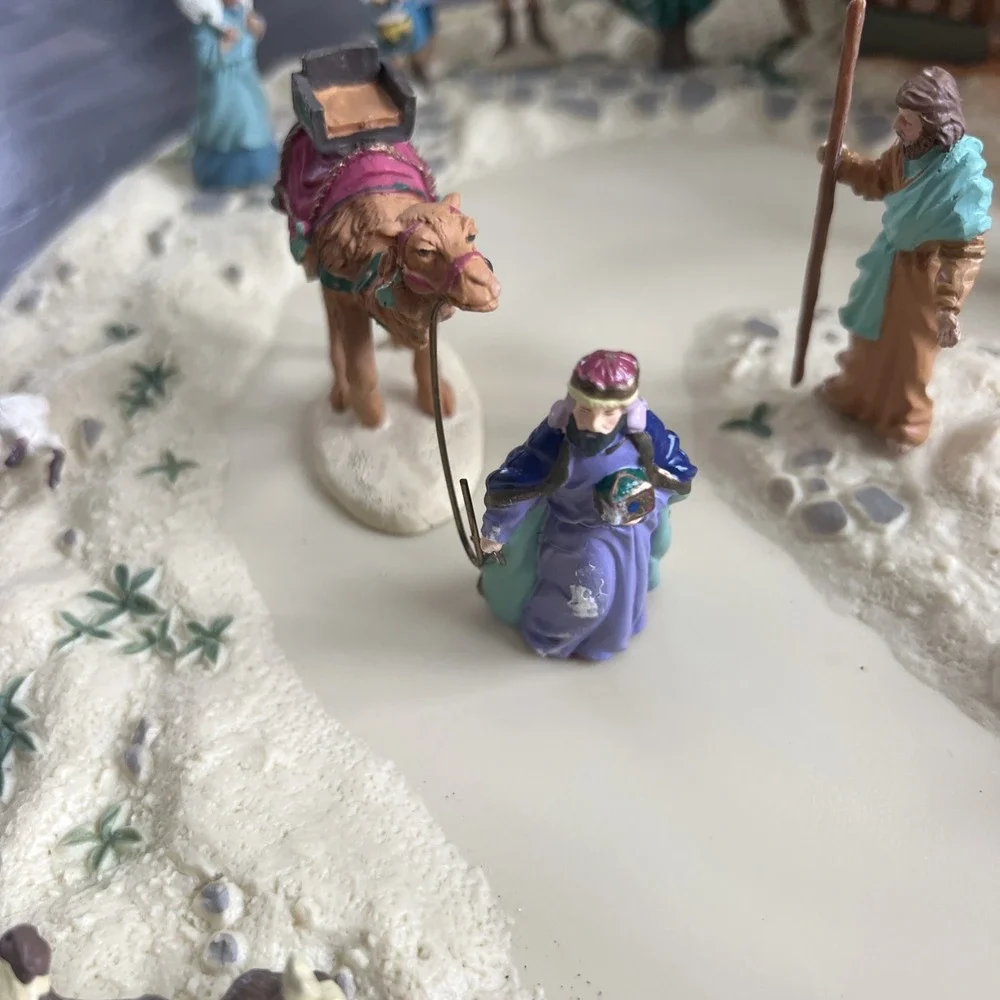 Mr Christmas Christmas in Bethlehem Animated Nativity Scene in Box Wiseman Move!